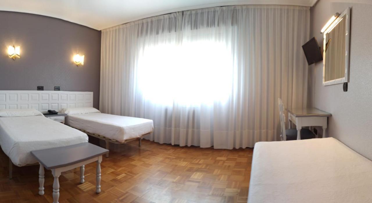 Triple Room,1020313660:JPEG